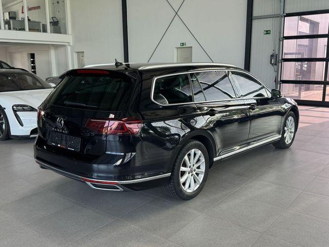 Volkswagen Passat Variant 2.0 TDI DSG Elegance AHK 