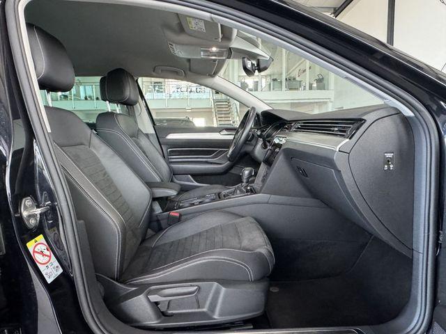 Volkswagen Passat Variant 2.0 TDI DSG Elegance AHK 