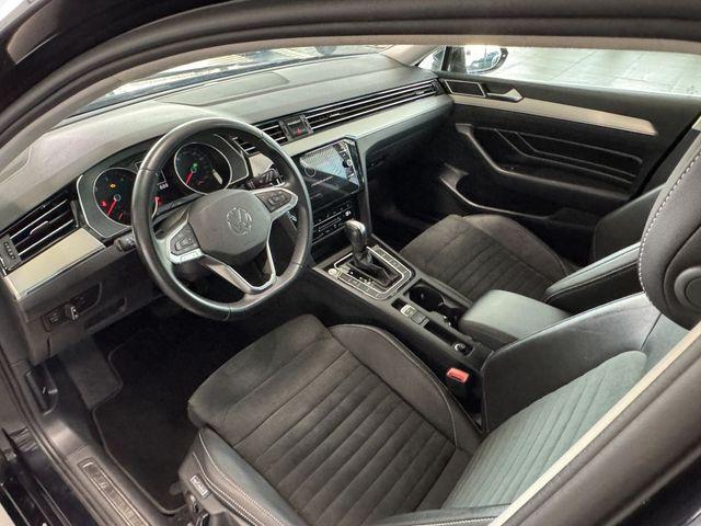 Volkswagen Passat Variant 2.0 TDI DSG Elegance AHK 