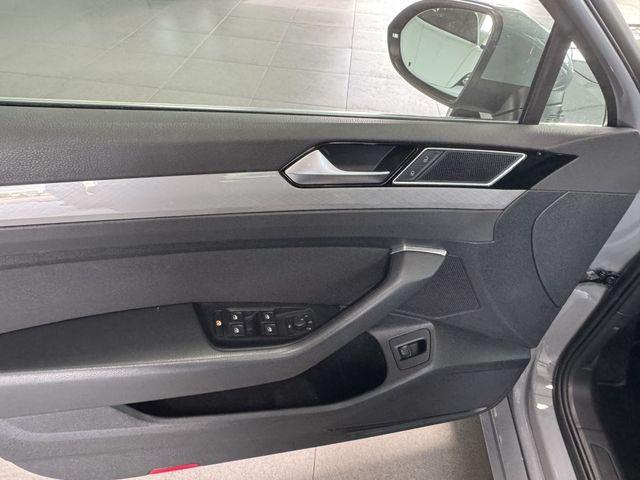 Volkswagen Passat Variant 2.0 TDI DSG Navi Winterpaket 