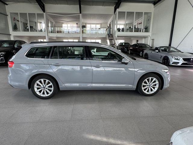 Volkswagen Passat Variant 2.0 TDI DSG Navi Winterpaket 