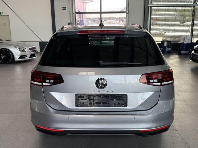 Volkswagen Passat Variant 2.0 TDI SCR DSG AHK NAVI 