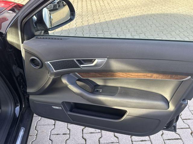 Audi A6 allroad quattro Avant 3.0 TDI DPF tiptronic 