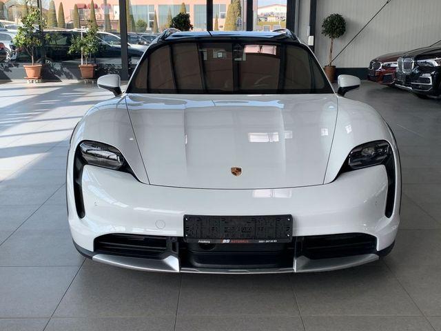 Porsche Taycan Cross Turismo Turbo 