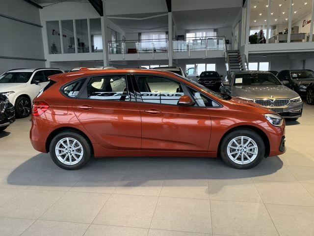 BMW 2er Active Tourer - 218i LED-Scheinwerfer Sportsitze