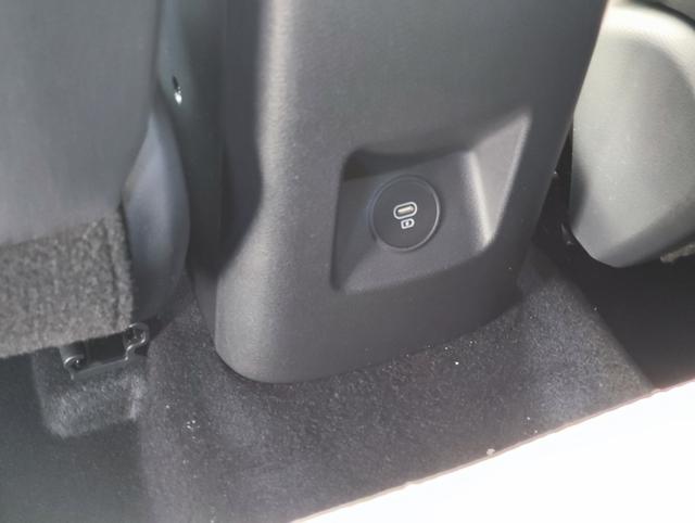 KIA Ceed Sportswagon Kombi Weiß bei Birkle Mobile in 79276 Reute