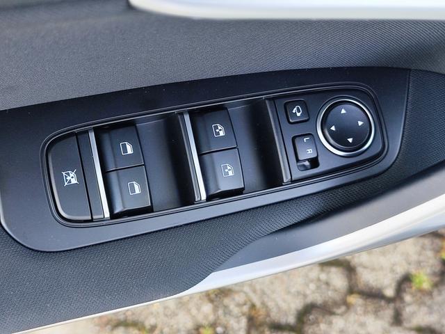 KIA Ceed Sportswagon Kombi Weiß bei Birkle Mobile in 79276 Reute