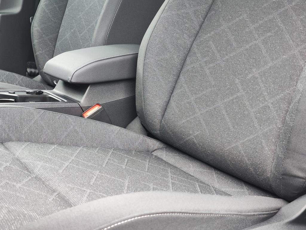 VW Passat B8 Autositz Kopfstütze Vorne Knopf Abdeckung