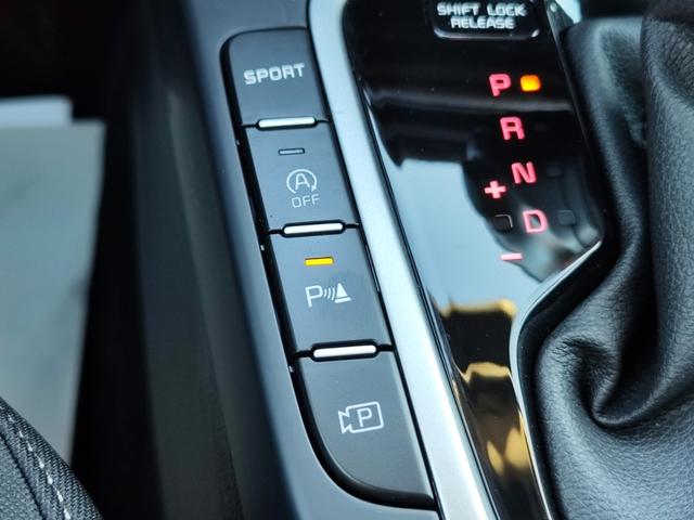 KIA Ceed Sportswagon Kombi Weiß bei Birkle Mobile in 79276 Reute