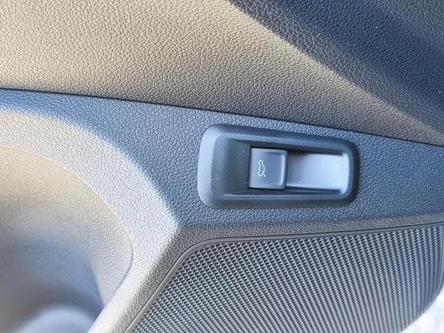 Skoda Kamiq Sondermodell 130 Jahre PREMIUM" 1.5 TSI 150PS DSG/AUTOMATIK, AHK schwenkbar 17" Alu, Elektr. Heckklappe, Kessy, Alarm, SunSet, Toter-Winkel, Virtual Cockpit 10", Parksensoren vorn/hinten, Rückfahrkamera, Sitzheizung, Tempomat, Climatronic, Radio 8" + Wir 
