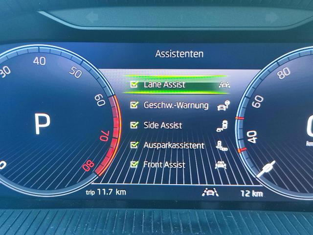 Skoda Kamiq Sondermodell 130 Jahre PREMIUM" 1.5 TSI 150PS DSG/AUTOMATIK, AHK schwenkbar 17" Alu, Elektr. Heckklappe, Kessy, Alarm, SunSet, Toter-Winkel, Virtual Cockpit 10", Parksensoren vorn/hinten, Rückfahrkamera, Sitzheizung, Tempomat, Climatronic, Radio 8" + Wir 