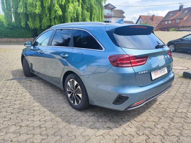 Kia Ceed Sportswagon TOP SW/Kombi 140PS LED Scheinwerfer Navi Einparkhilfe hinten Rückfahrkamera Sitzheizung Lenkradheizung 16" Alufelgen Klimaautomatik getönte Scheiben Apple CarPlay Android Auto 7 Jahre Garantie bis 150.000Km 