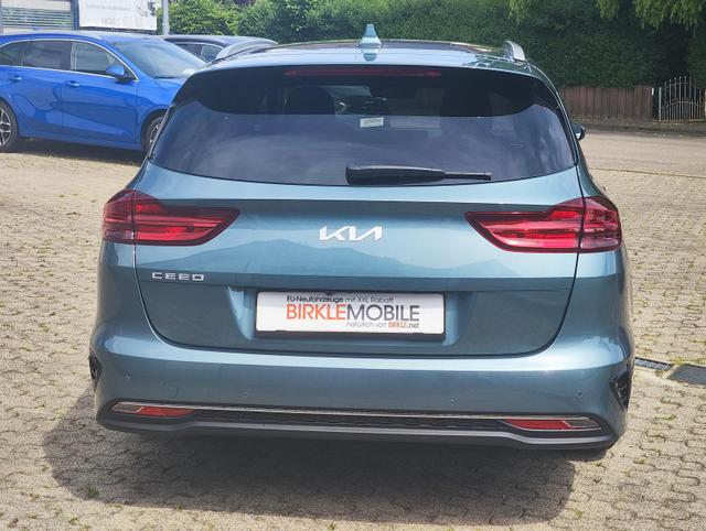 Kia Ceed Sportswagon TOP SW/Kombi 140PS LED Scheinwerfer Navi Einparkhilfe hinten Rückfahrkamera Sitzheizung Lenkradheizung 16" Alufelgen Klimaautomatik getönte Scheiben Apple CarPlay Android Auto 7 Jahre Garantie bis 150.000Km 