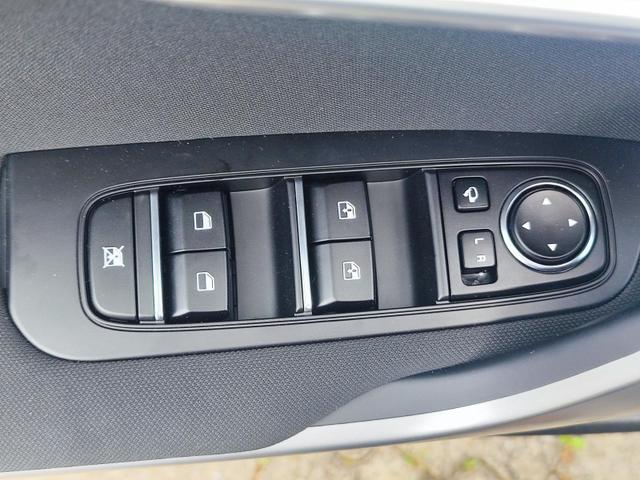 Kia Ceed Sportswagon TOP SW/Kombi 140PS LED Scheinwerfer Navi Einparkhilfe hinten Rückfahrkamera Sitzheizung Lenkradheizung 16" Alufelgen Klimaautomatik getönte Scheiben Apple CarPlay Android Auto 7 Jahre Garantie bis 150.000Km 