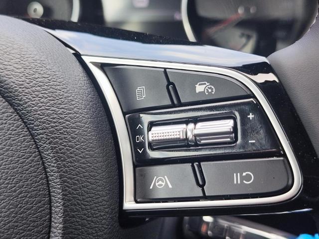 Kia Ceed Sportswagon TOP SW/Kombi 140PS LED Scheinwerfer Navi Einparkhilfe hinten Rückfahrkamera Sitzheizung Lenkradheizung 16" Alufelgen Klimaautomatik getönte Scheiben Apple CarPlay Android Auto 7 Jahre Garantie bis 150.000Km 