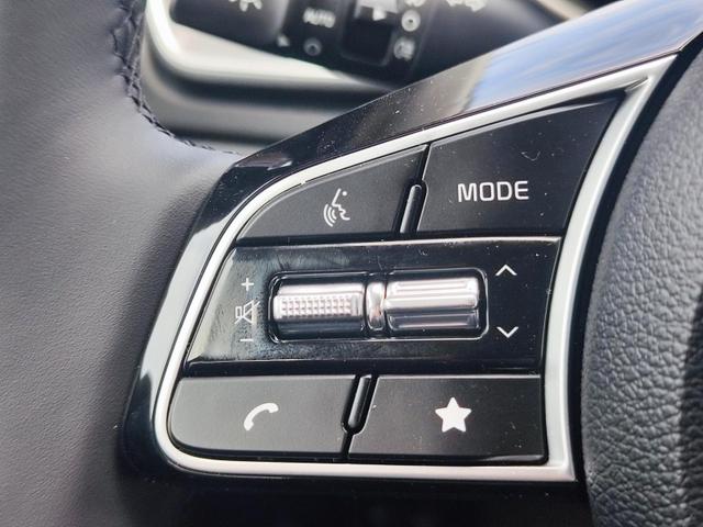 Kia Ceed Sportswagon TOP SW/Kombi 140PS LED Scheinwerfer Navi Einparkhilfe hinten Rückfahrkamera Sitzheizung Lenkradheizung 16" Alufelgen Klimaautomatik getönte Scheiben Apple CarPlay Android Auto 7 Jahre Garantie bis 150.000Km 
