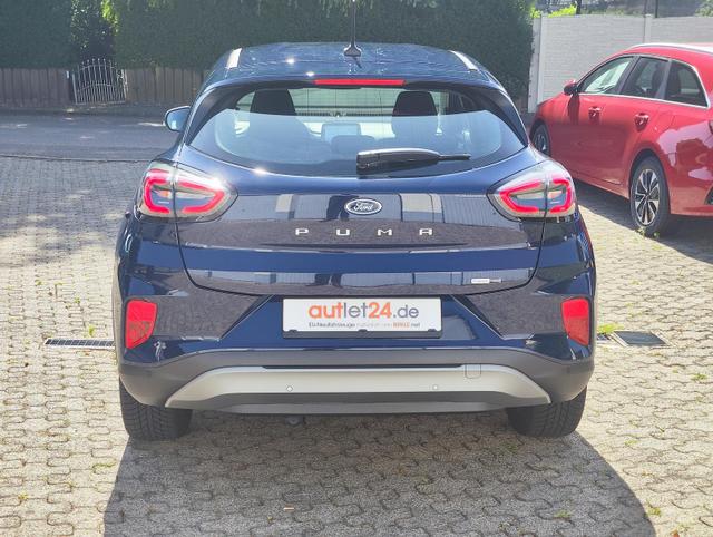 Ford Puma Titanium Mild Hybrid 125 PS mit Anhängerkupplung abnehmbar Navigationssystem Sitzheizung Lenkradheizung Windschutzscheibe beheizt Klimaautomatik DAB Radio Einparkhilfe hinten Tempomat 