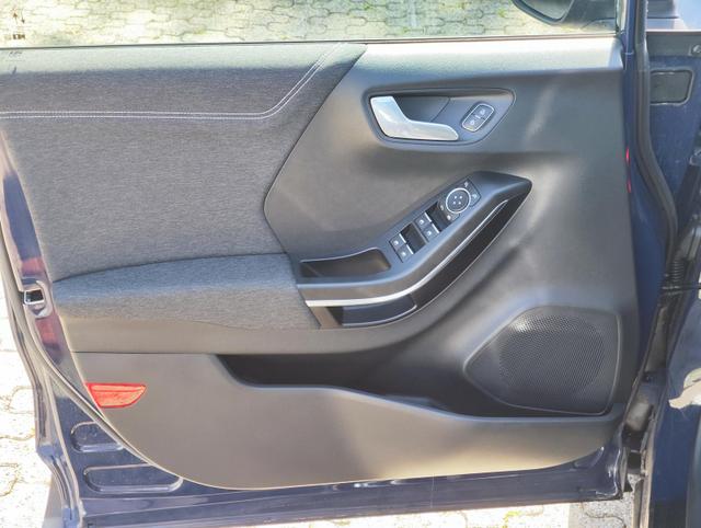 Ford Puma Titanium Mild Hybrid 125 PS mit Anhängerkupplung abnehmbar Navigationssystem Sitzheizung Lenkradheizung Windschutzscheibe beheizt Klimaautomatik DAB Radio Einparkhilfe hinten Tempomat 