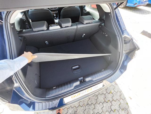 Ford Puma Titanium Mild Hybrid 125 PS mit Anhängerkupplung abnehmbar Navigationssystem Sitzheizung Lenkradheizung Windschutzscheibe beheizt Klimaautomatik DAB Radio Einparkhilfe hinten Tempomat 