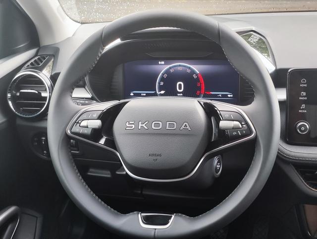 Skoda Fabia 130 Jahre Premium 70KW/95PS Einparkhilfe v+h Rückfahrkamera Totwinkel-Assistent Alufelgen 16" Sitzheizung Garantie 5 bis 100.000Km doppelter Ladeboden Klimaautomatik virtuelles Tacho 10" 