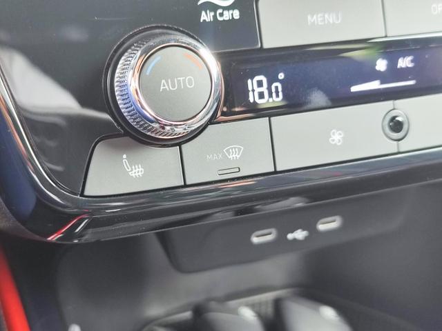 Skoda Fabia MonteCarlo 1.0TSI 85KW/116PS DSG Automatik PDC hinten Tempomat Leichtmetallfelgen Klimaautmatik 