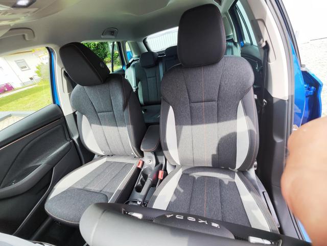 Skoda Kamiq Sondermodell 130 Jahre PREMIUM" 1.5 TSI 150PS DSG/AUTOMATIK, AHK schwenkbar 17" Alu, Elektr. Heckklappe, Kessy, Alarm, SunSet, Toter-Winkel, Virtual Cockpit 10", Parksensoren vorn/hinten, Rückfahrkamera, Sitzheizung, Tempomat, Climatronic, Radio 8" + Wir 