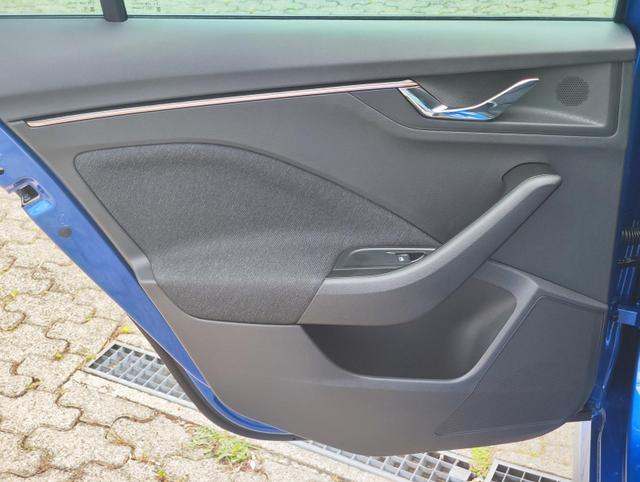 Skoda Kamiq Sondermodell 130 Jahre PREMIUM" 1.5 TSI 150PS DSG/AUTOMATIK, AHK schwenkbar 17" Alu, Elektr. Heckklappe, Kessy, Alarm, SunSet, Toter-Winkel, Virtual Cockpit 10", Parksensoren vorn/hinten, Rückfahrkamera, Sitzheizung, Tempomat, Climatronic, Radio 8" + Wir 