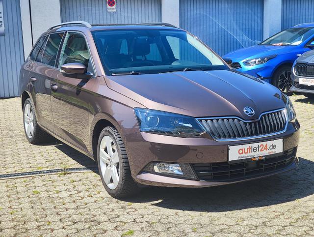 Skoda Fabia Combi 110PS Tempomat Anhängerkupplung abnehmbar Sitzheizung Einparkhilfe vorne und hinten Klimaautomatik Alufelgen mit Ganzjahresreifen KeylesGo Licht- Regensensor 