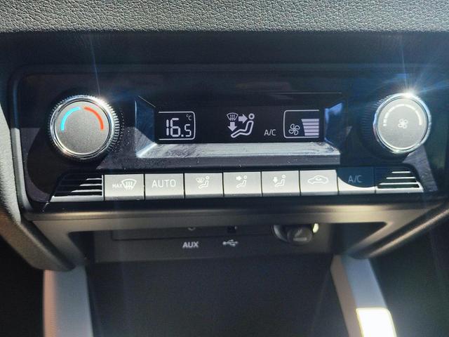 Skoda Fabia Combi 110PS Tempomat Anhängerkupplung abnehmbar Sitzheizung Einparkhilfe vorne und hinten Klimaautomatik Alufelgen mit Ganzjahresreifen KeylesGo Licht- Regensensor 