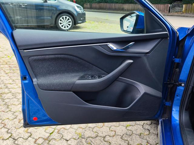 Skoda Kamiq 150PS DSG-Automatik Anhängerkupplung abnehmbar Tempomat Sitzheizung Klimaautomatik-2-Zonen Einparkhilfe hinten Bluetooth Freisprechanlage Android Auto & Apple CarPlay Multifunktions-Lederlenkrad 
