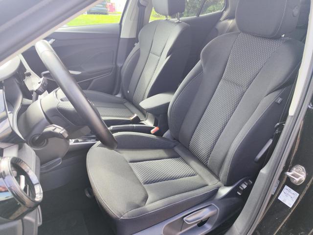 Skoda Fabia Style 95PS Schalter mit Tempomat Einparkhilfe vorne + hinten Rückfahrkamera Sitzheizung Multifunktions-Lederlenkrad DAB Radio SmartLink Apple CarPlay Android Bluetooth Freisprecheinrichtung 