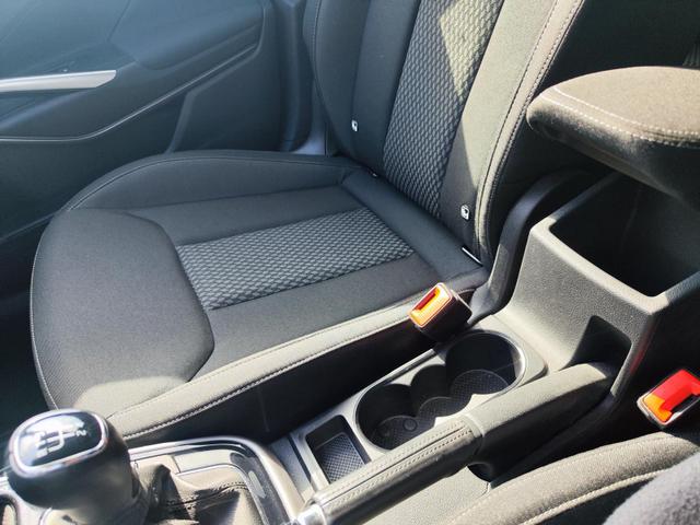 Skoda Fabia Style 95PS Schalter mit Tempomat Einparkhilfe vorne + hinten Rückfahrkamera Sitzheizung Multifunktions-Lederlenkrad DAB Radio SmartLink Apple CarPlay Android Bluetooth Freisprecheinrichtung 