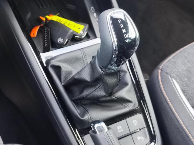 Skoda Kamiq Top Selection TopSelection 150PS DSG Automatik Sitz- und Lenkradheizung Tempomat Einparkhilfe vorne+hinten Rückfahrkamera beheizte Frontscheibe Digitales Tacho 2-Zonen Klimaautomatik LED Scheinwerfer 17 Zoll Leichtmetallfelgen 