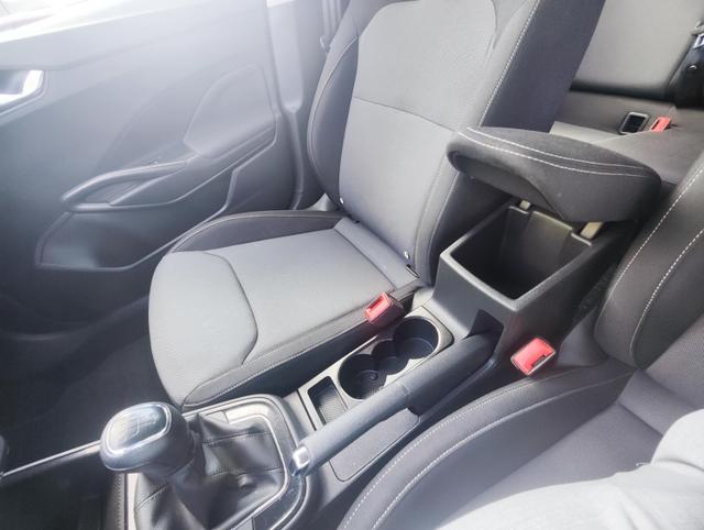 Skoda Fabia Ambition 1.0TSI 95PS mit Tempomat Einparkhilfe hinten Sitzheizung Klimaautomatik DAB Radio Bluetooth Smart Link LED-Scheinwerfer Multifunktions-Lederlenkrad 