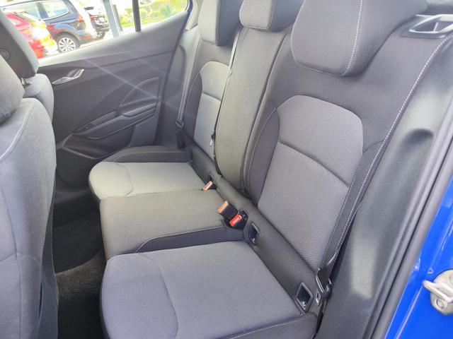 Skoda Fabia Ambition 1.0TSI 95PS mit Tempomat Einparkhilfe hinten Sitzheizung Klimaautomatik DAB Radio Bluetooth Smart Link LED-Scheinwerfer Multifunktions-Lederlenkrad 