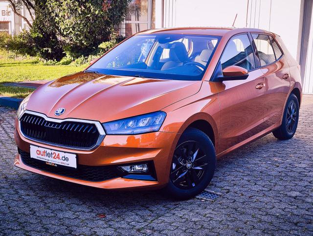 Lagerfahrzeug Skoda Fabia - 130 Jahre 80PS Skoda-Garantie 5Jahre bis 100.000Km LED Scheinwerfer Tempomat Eiparkhife hinten Rückfahrkamera Sitzheizung Wireless Smartlink DAB Radio Bluetooth