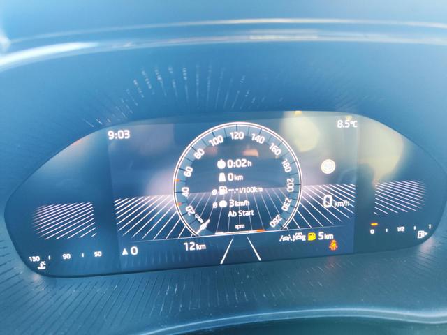 Skoda Fabia 130 Jahre 80PS Skoda-Garantie 5Jahre bis 100.000Km LED Scheinwerfer Tempomat Eiparkhife hinten Rückfahrkamera Sitzheizung Wireless Smartlink DAB Radio Bluetooth 