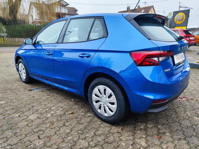 Skoda Fabia Selection 95PS Tempomat Einparkhilfe hinten Sitzheizung Klimaautomatik Smartlink Android Auto Apple CarPlay Multifunktionslenkrad Bluetooth 