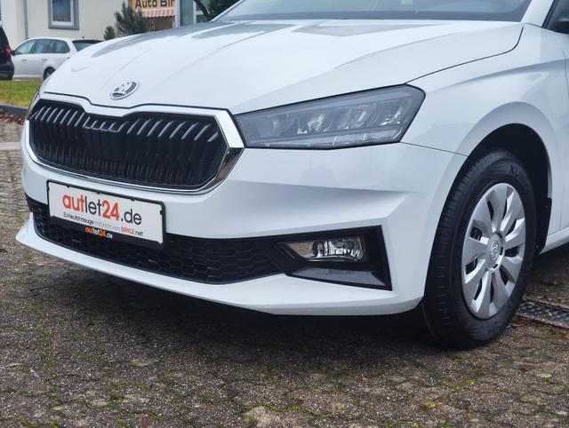 Skoda Fabia Selection 95PS Tempomat Einparkhilfe hinten Sitzheizung Klimaautomatik Smartlink Android Auto Apple CarPlay Multifunktionslenkrad Bluetooth 