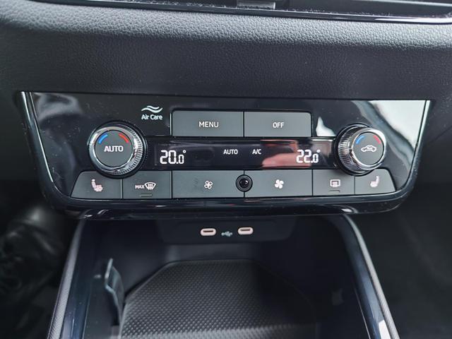 Skoda Fabia Selection 95PS Tempomat Garantie 5 Jahre Einparkhilfe hinten Sitzheizung Klimaautomatik Smartlink Android Auto Apple CarPlay Multifunktionslenkrad Bluetooth 
