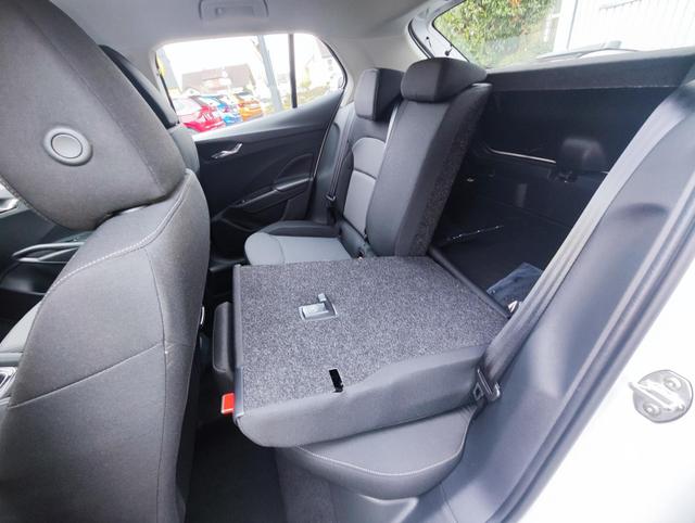 Skoda Fabia Selection 95PS Tempomat Garantie 5 Jahre Einparkhilfe hinten Sitzheizung Klimaautomatik Smartlink Android Auto Apple CarPlay Multifunktionslenkrad Bluetooth 