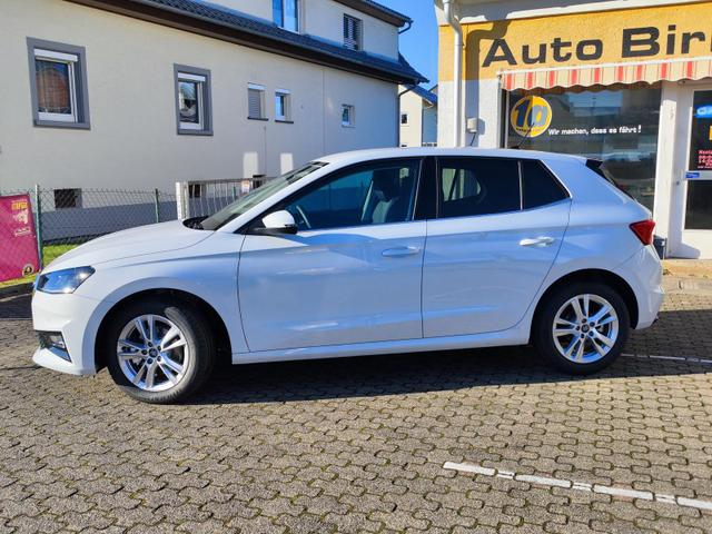 Skoda Fabia Sondermodell 130 Jahre PREMIUM 85KW/116PS DSG-Automatik Bi-LED Scheinwerfer ACC Abstandstempomat Spurhalte-Assistent Einparkhilfe v+h R&uuml;ckfahrkamera Totwinkel-Assistent Alufelgen 16" Sitzheizung Garantie 5 Ladeboden virtuelles Tacho 10" Fernlicht-Assist 