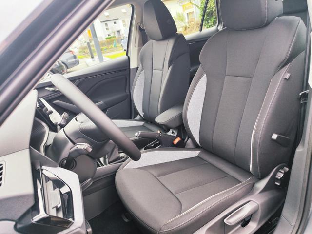 Skoda Kamiq Selection 115 PS Schaltgetriebe mit AHK schwenkbar R&uuml;ckfahrkamera PDC vorne+hinten Tempomat Sitzheizung DAB Radio Kessy 