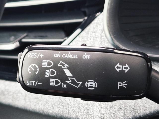 Skoda Kamiq Selection 115 PS Schaltgetriebe mit AHK schwenkbar R&uuml;ckfahrkamera PDC vorne+hinten Tempomat Sitzheizung DAB Radio Kessy 