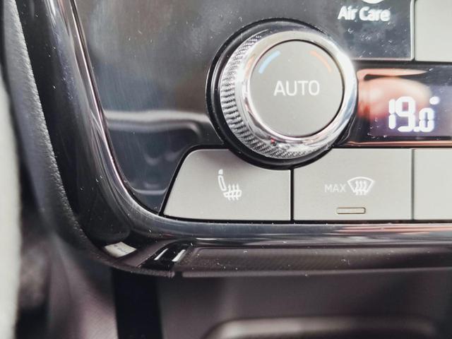 Skoda Kamiq Selection 115 PS Schaltgetriebe mit AHK schwenkbar R&uuml;ckfahrkamera PDC vorne+hinten Tempomat Sitzheizung DAB Radio Kessy 