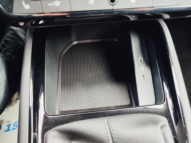 Skoda Kamiq Selection 115 PS Schaltgetriebe mit AHK schwenkbar R&uuml;ckfahrkamera PDC vorne+hinten Tempomat Sitzheizung DAB Radio Kessy 