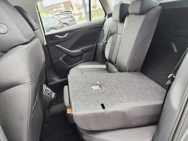 Skoda Kamiq Selection 115 PS Schaltgetriebe mit AHK schwenkbar R&uuml;ckfahrkamera PDC vorne+hinten Tempomat Sitzheizung DAB Radio Kessy 
