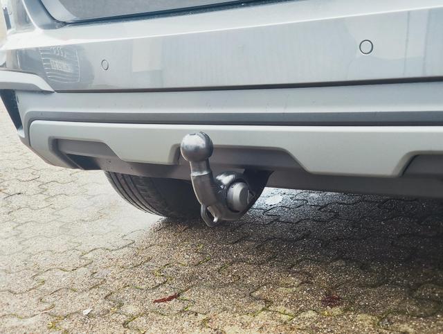Skoda Kamiq Selection 115 PS Schaltgetriebe mit AHK schwenkbar R&uuml;ckfahrkamera PDC vorne+hinten Tempomat Sitzheizung DAB Radio Kessy 