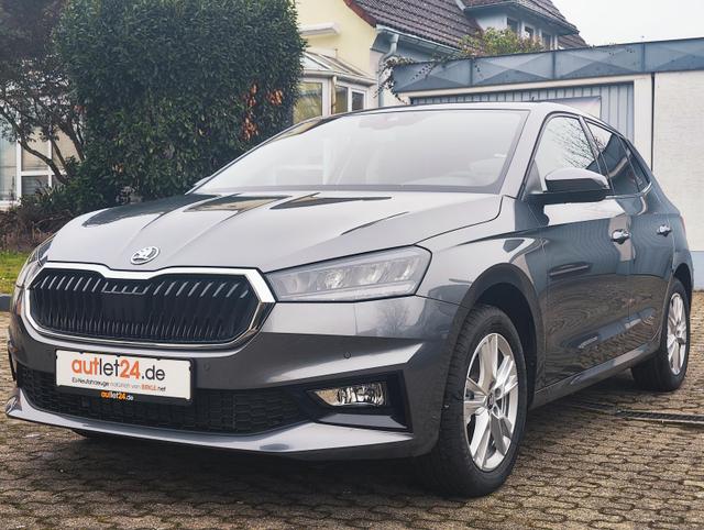 Vorlauffahrzeug Skoda Fabia - Top Selection L 115PS DSG Automatik ACC Abstandstempomat Sitz und Lenkradheizung Spurwechselassistent&nbsp; Adaptive Spurf&uuml;hrung Klimaautomatik Einparkhilfe vorne  hinten   R&uuml;ckfahrkamera Gro&szlig;es digitales Tacho 10" KESSY (KeylesGo) LED Scheinwerfer