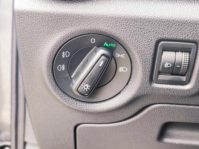 Skoda Fabia Top Selection L 115PS DSG Automatik ACC Abstandstempomat Sitz und Lenkradheizung Spurwechselassistent&nbsp; Adaptive Spurf&uuml;hrung Klimaautomatik Einparkhilfe vorne +hinten + R&uuml;ckfahrkamera Gro&szlig;es digitales Tacho 10" KESSY (KeylesGo) LED Scheinwerfer 